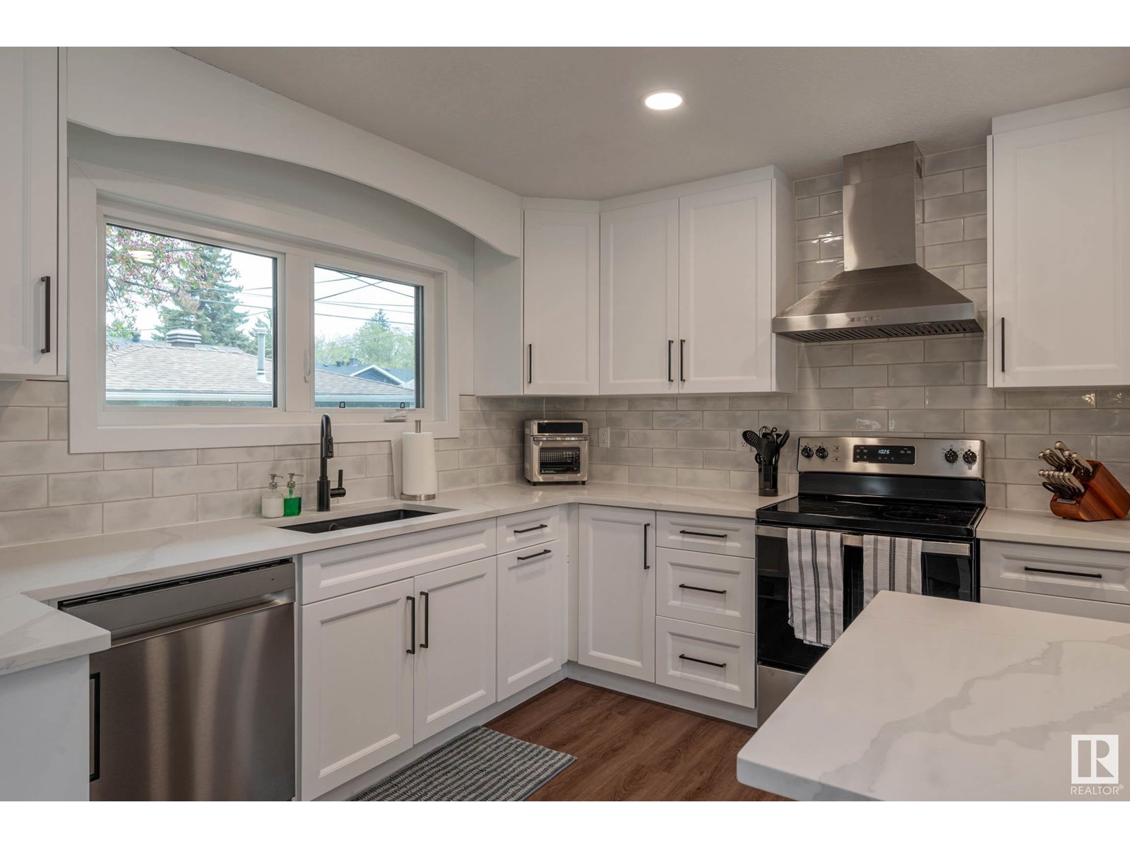 14622 95 AV NW|Edmonton, Alberta T5N0B3