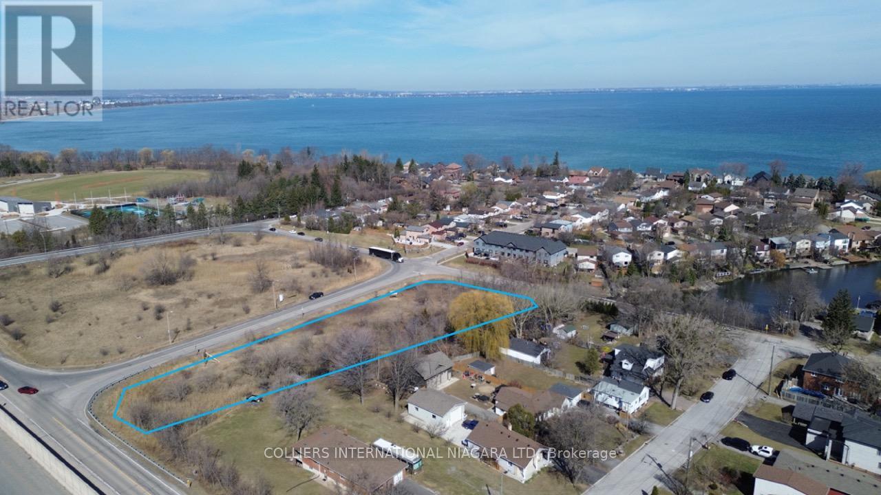 6 PARKEDGE DRIVE|Hamilton (Stoney Creek), Ontario L8E3A8