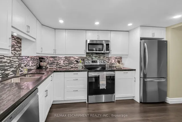 Additional image 6 of 150 WILSON St Unit 308