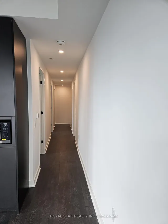 Additional image 4 of 55 Charles St Unit 2706