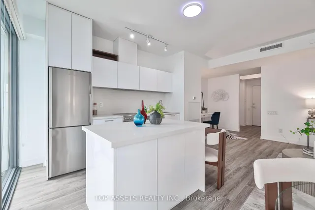 Additional image 15 of 50 Charles St Unit 3707