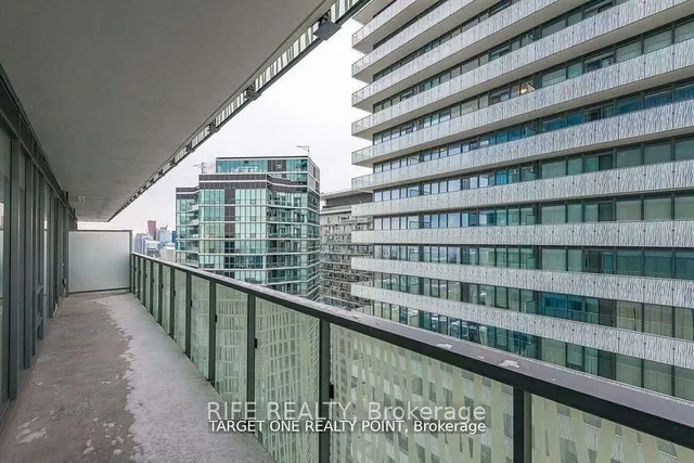 Additional image 21 of 50 Charles St Unit 3407