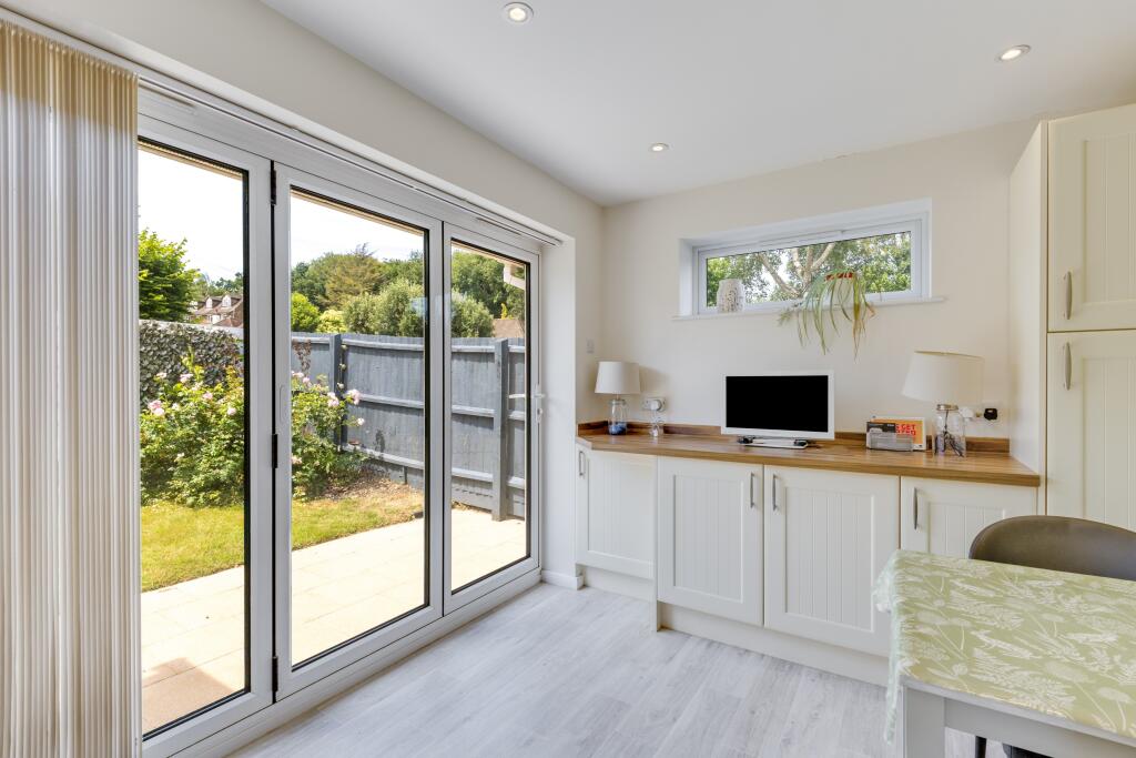Additional image 17 of Oakhill Drive, Welwyn, AL6