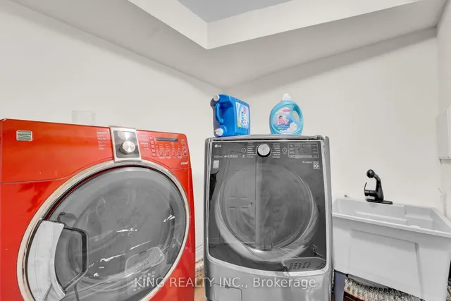 房产图片 42 - 24 Vogue Cres