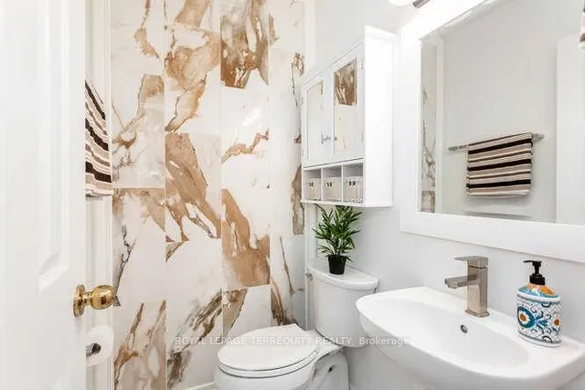 Additional image 14 of 7148 Village Walk