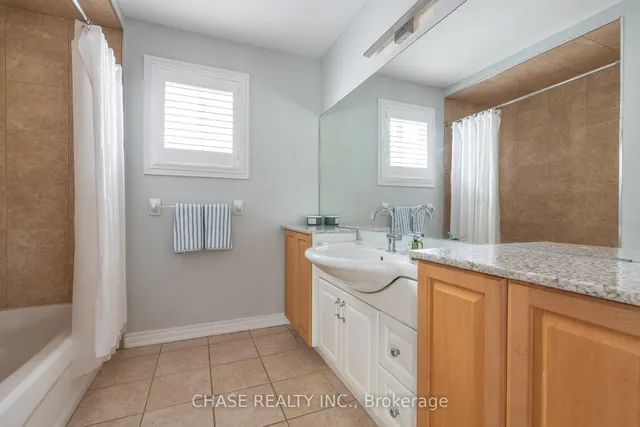 Additional image 32 of 63 Holkham Ave
