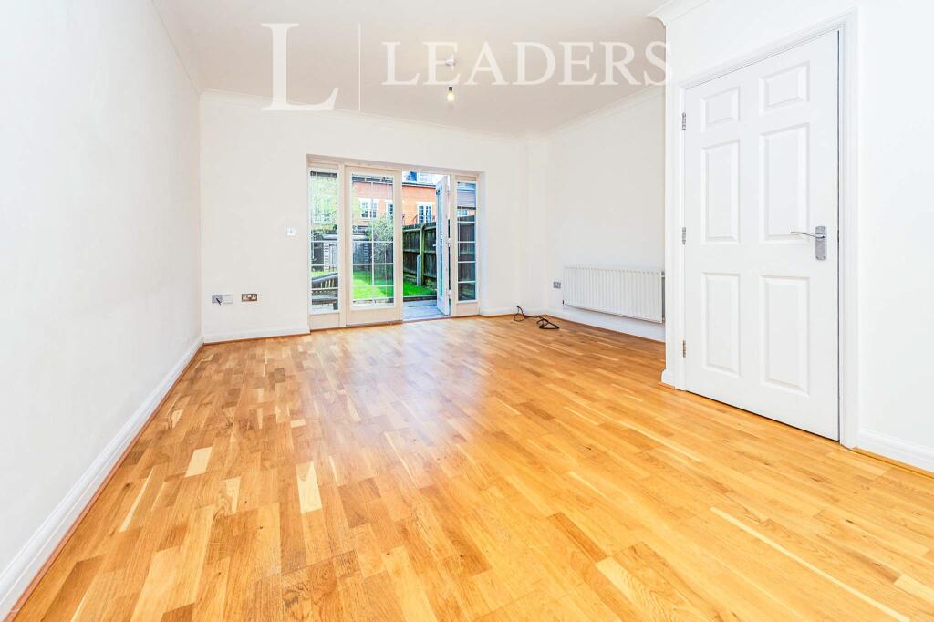 Additional image 9 of Beningfield Drive