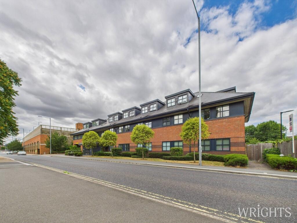 Additional image 14 of Great North Road, Hatfield, AL9