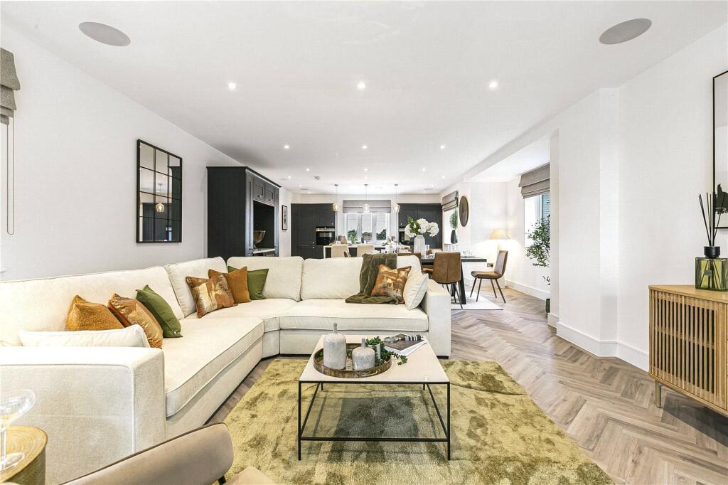 Additional image 5 of Kentish Lane, Essendon, Hertfordshire, AL9