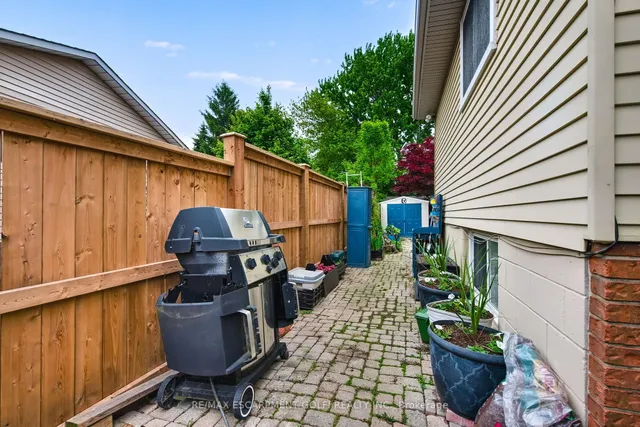 Additional image 35 of 63 Elora Dr