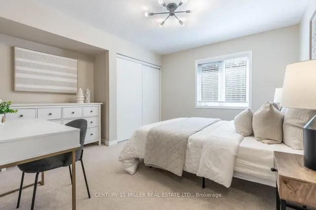 Additional image 18 of 1249 Duignan Cres