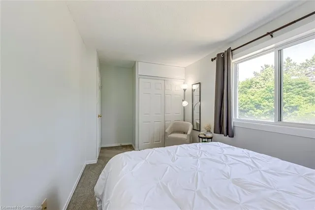 Additional image 21 of 1008 Falgarwood Dr Unit 2