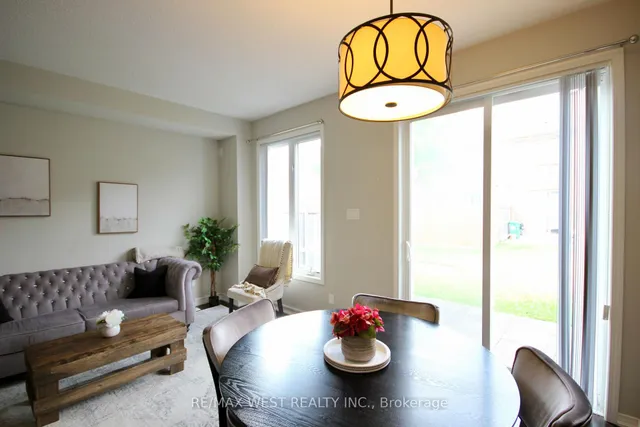 Additional image 15 of 57 Utopia Way