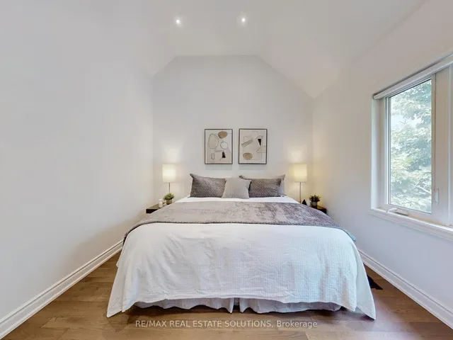 Additional image 13 of 114 Booth Ave