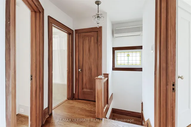 Additional image 16 of 20 Woburn Ave