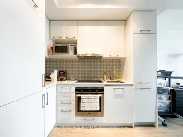 Additional image 4 of 87 Peter St Unit 2005