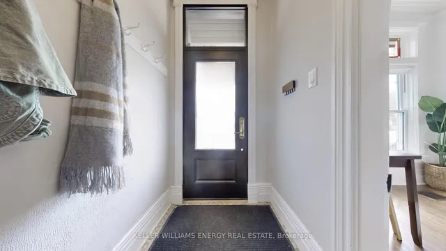 Additional image 2 of 511 Perth Ave