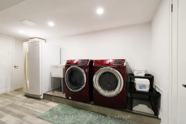 Additional image 34 of 2495 Snowhill Crt