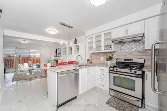 Additional image 15 of 33 Asterwind Cres