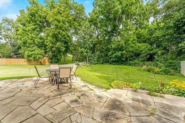 Additional image 17 of 4 Moore Cres