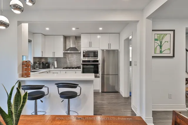 Additional image 6 of 224 Overbrook Pl