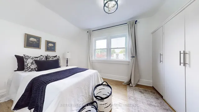 Additional image 22 of 511 Perth Ave