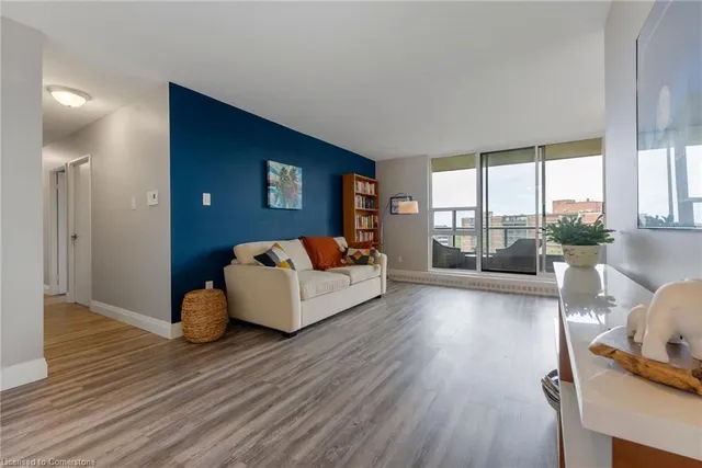 Additional image 4 of 1966 Main St Unit 1109