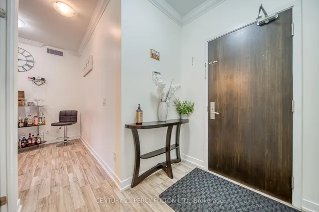 Additional image 12 of 840 Queens Plate Dr Unit 902