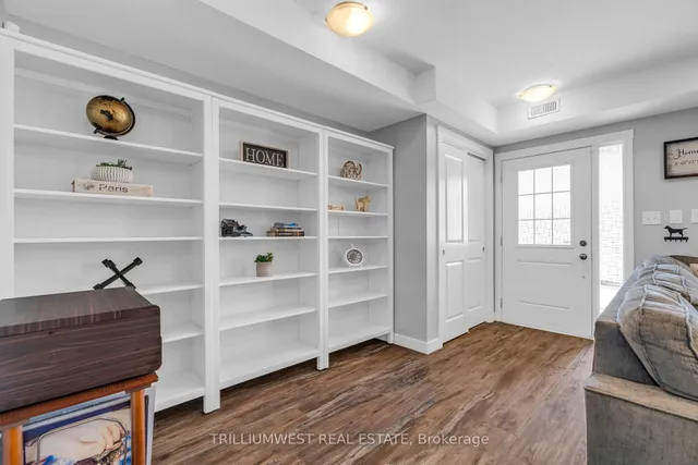 Additional image 7 of 160 Rochefort St Unit A19 (90)