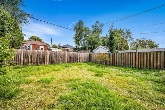 Additional image 28 of 97 N Woodrow Blvd