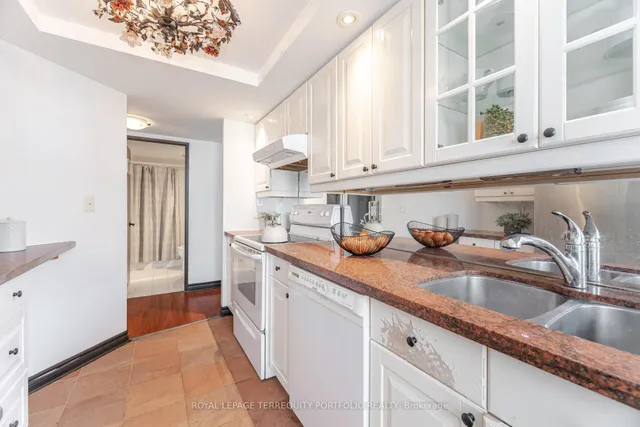 Additional image 19 of 30 Holly St Unit 206