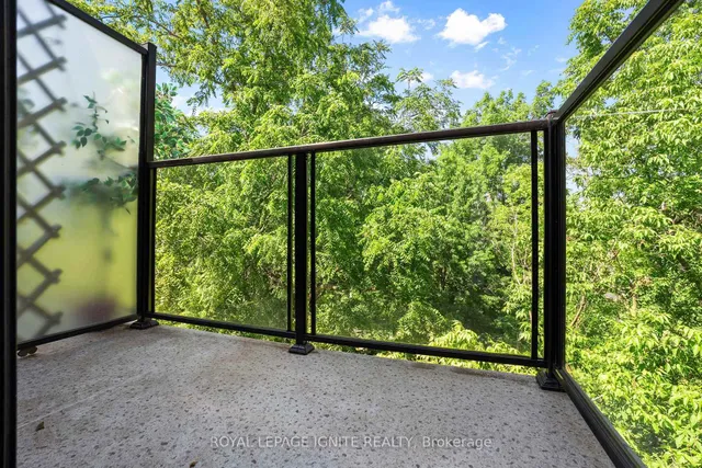 Additional image 39 of 2063 Weston Rd Unit Unit  2