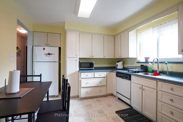 Additional image 13 of 29 Cameo Ave