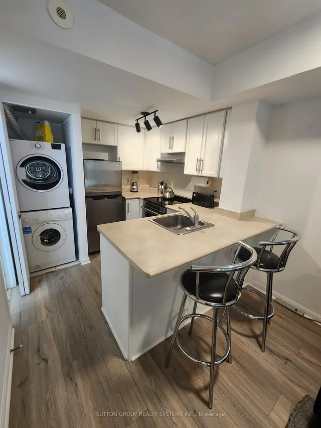 Additional image 5 of 93 The Queensway Unit TH20