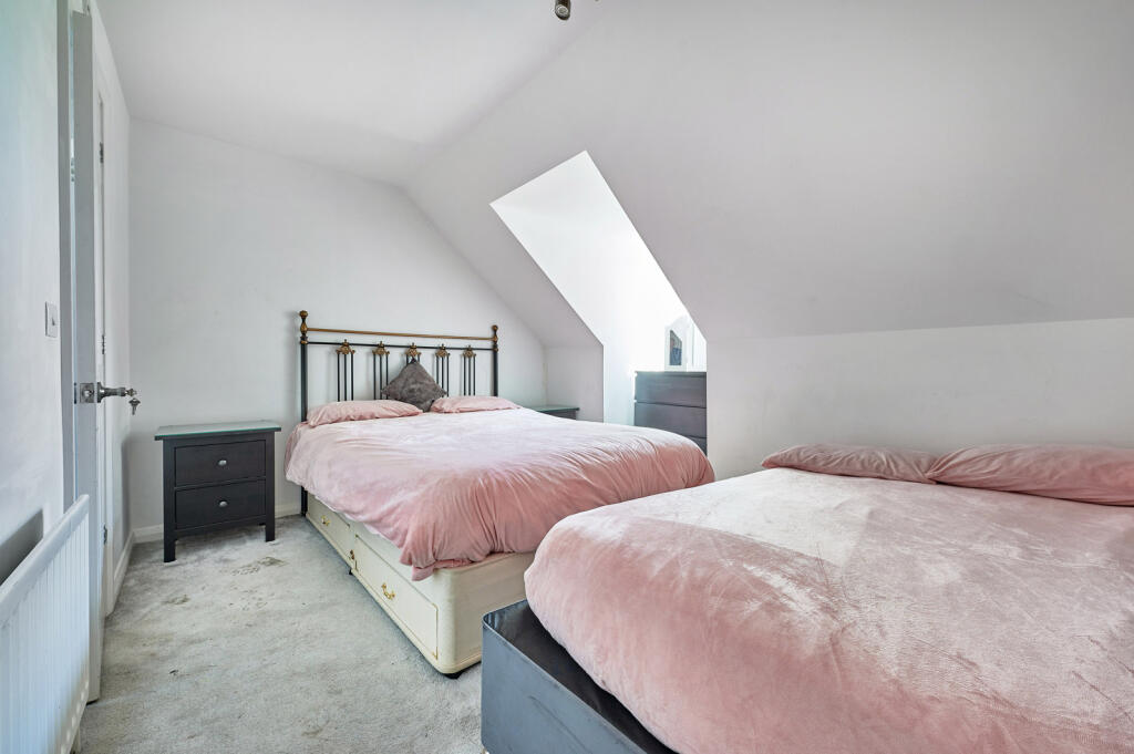 Additional image 10 of Holyrood Crescent, St. Albans, Hertfordshire, AL1