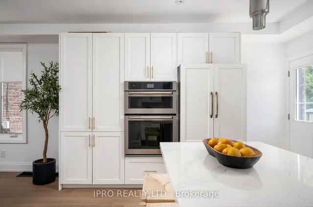 Additional image 22 of 273 Strathmore Blvd