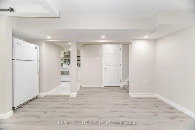 Additional image 22 of 212 Cedarwoods Cres