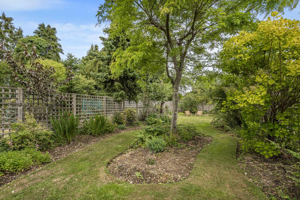 Additional image 19 of Pottersheath Road, Welwyn, Hertfordshire, AL6