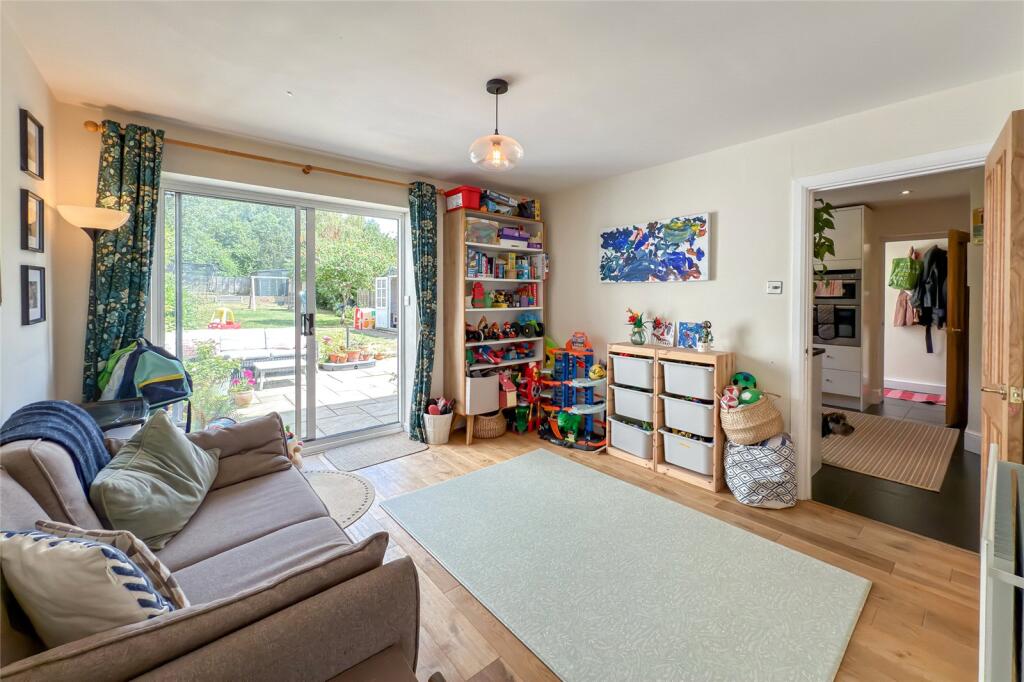 Additional image 5 of Marshalls Way, Wheathampstead, Hertfordshire, AL4