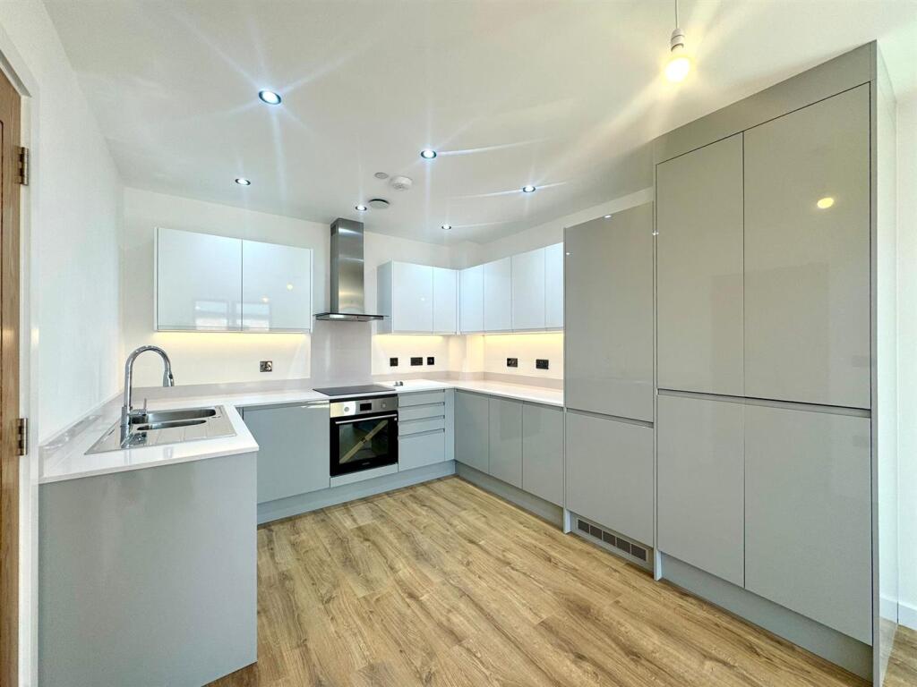 Additional image 5 of 4 Camden Drive, Birmingham