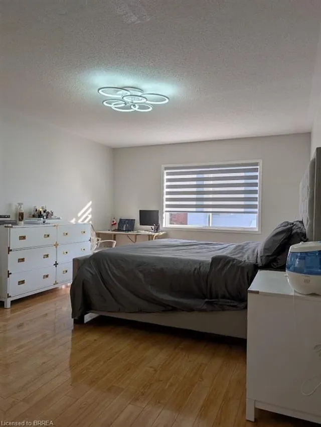 Additional image 13 of 10 Polar Bear Pl