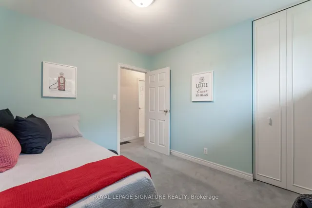 Additional image 18 of 30 Marowyne Dr