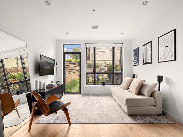 328 Central Ave #1B, Brooklyn, NY 11221