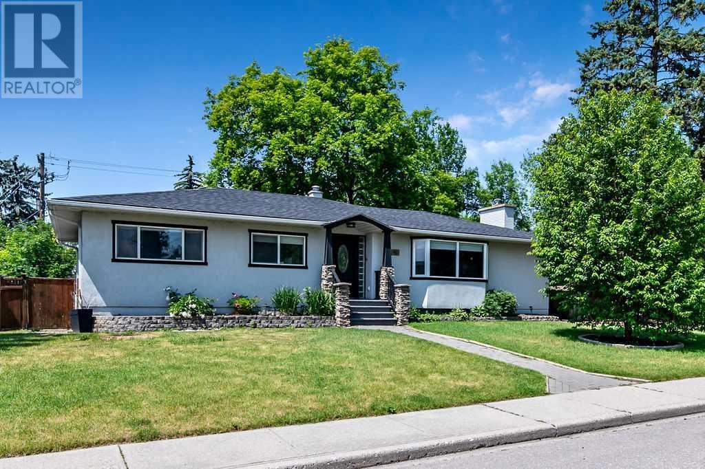 41 Mackay Drive SW|Calgary, Alberta T2V2A4