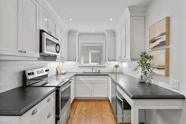 Additional image 10 of 9 Clarendon Ave Unit A