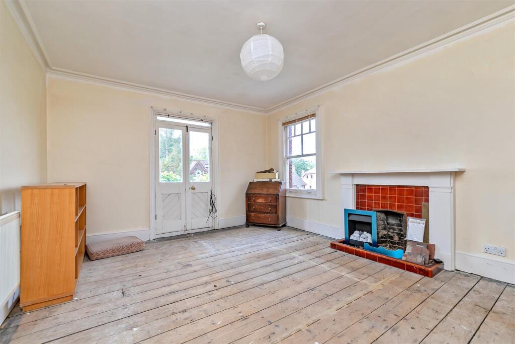 Additional image 19 of Ridgmont Road, St Albans
