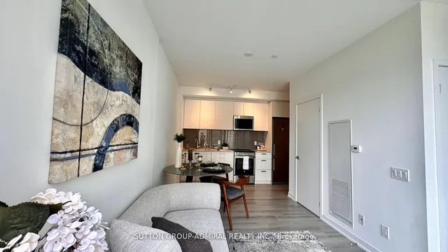 Additional image 8 of 1787 St. Clair Ave Unit 1103