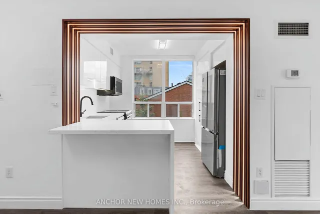 Additional image 14 of 195 Merton St Unit 515