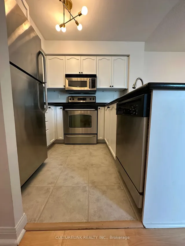 Additional image 9 of 109 Front St Unit PH08