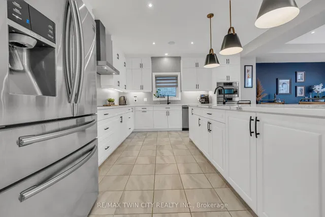 Additional image 13 of 577 Bridgemill Cres